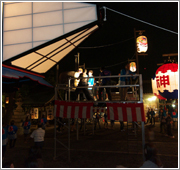 養老町の祭りイメージ画像　夜の太鼓