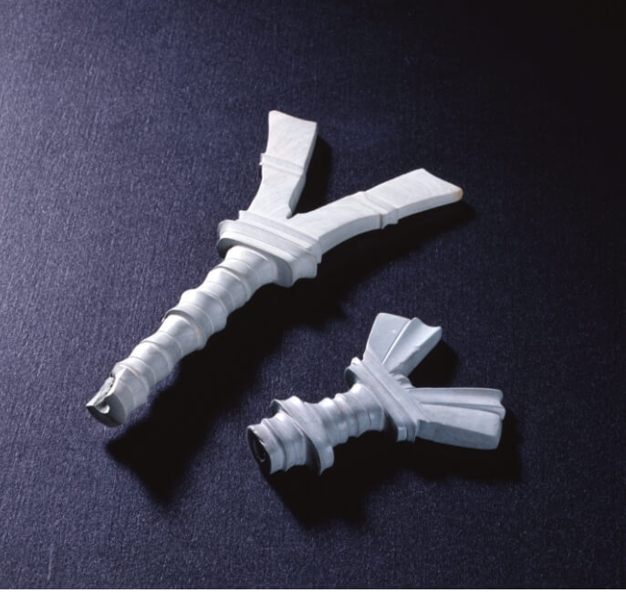 yoro Zobisan burial mounds2